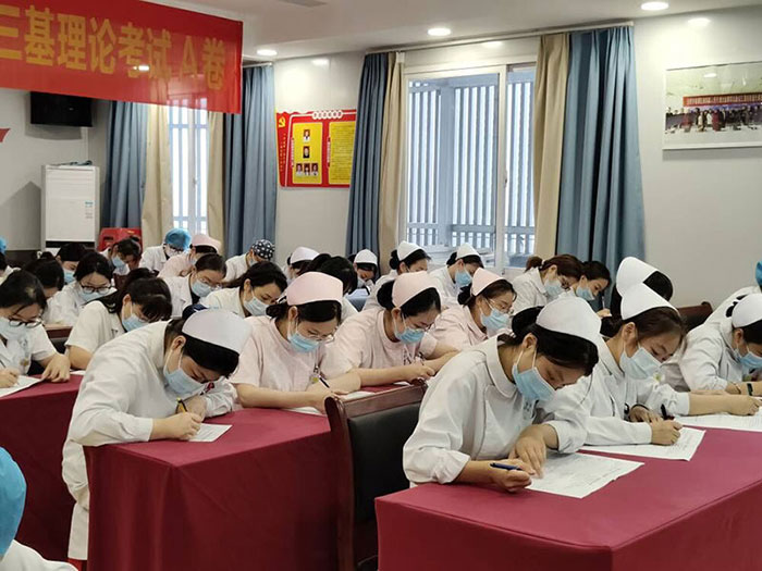 以考促學(xué)，夯基強(qiáng)能