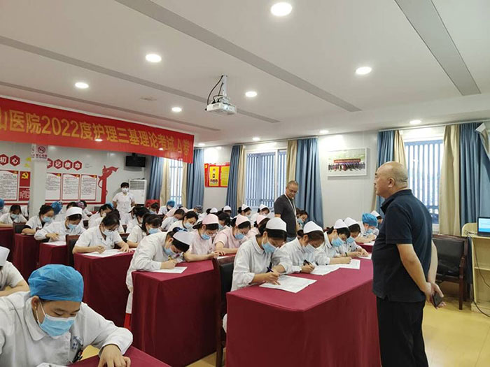 以考促學(xué)，夯基強(qiáng)能